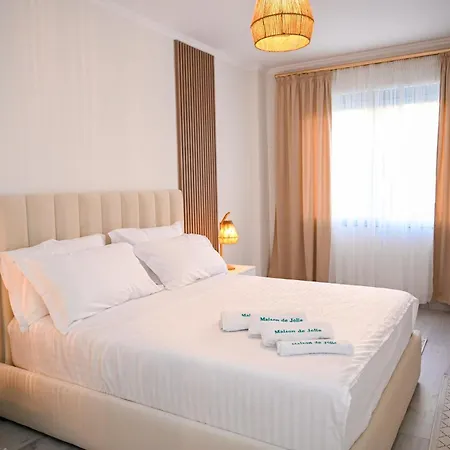 Maison De Jolie Apartment *