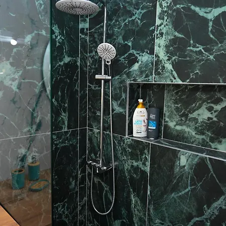 Maison De Jolie 格勒姆